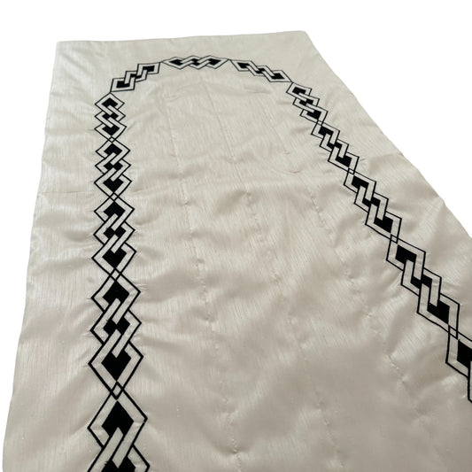 Üçgen Desenli Seccade