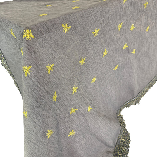 PÜSKÜL ARI masa örtüsü